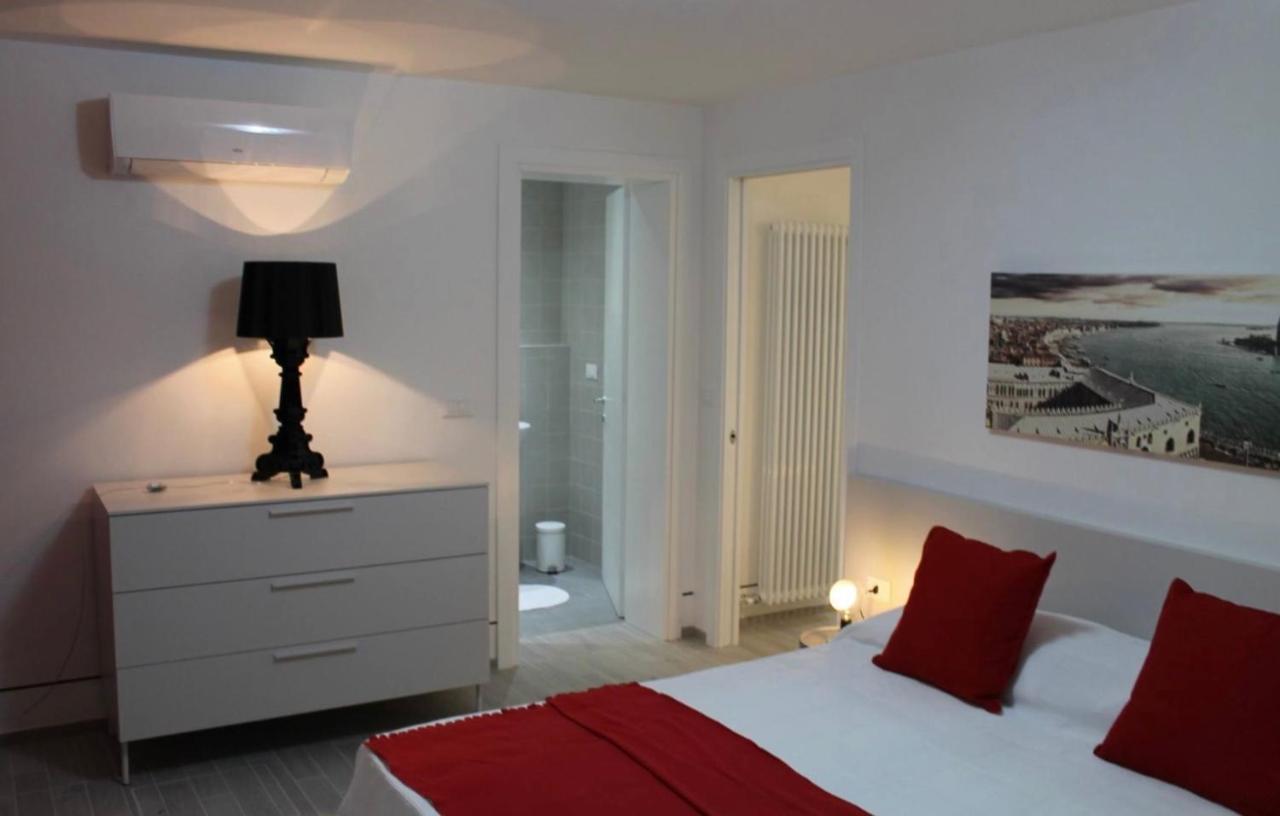 Casanova Apartment Venice Exterior photo